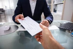 Checkbook image, does homeowner's insurance cover broken windows?